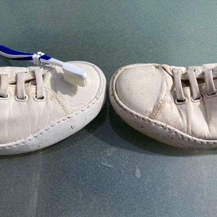 Weiße Sneaker reinigen - 3 einfache Methoden