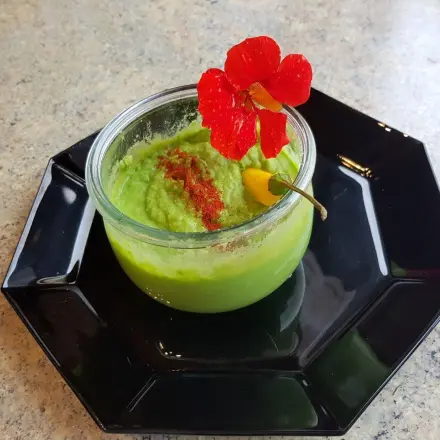 Guacamole aus Erbsen