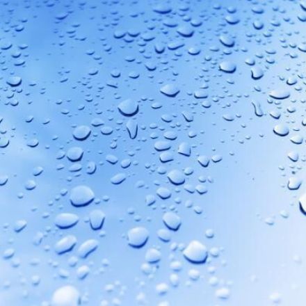 Fenster und Fliesen versiegeln - mit Autowachs