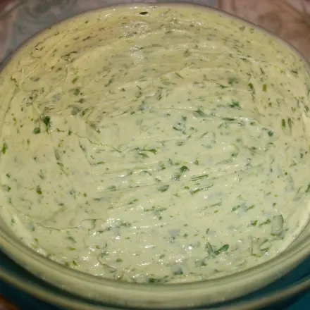 Petersilienbutter selber machen