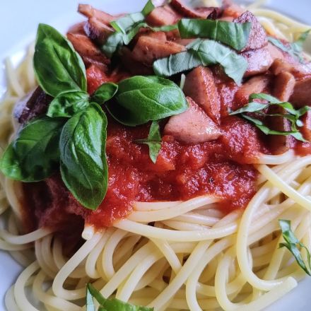 Einfache und schnelle Tomatensoße