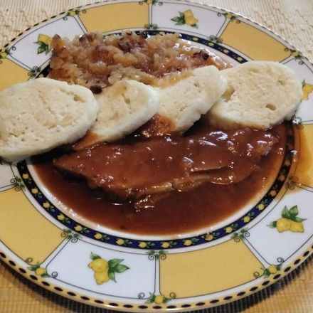 Böhmische Knödel selber machen – Originalrezept ohne Hefe