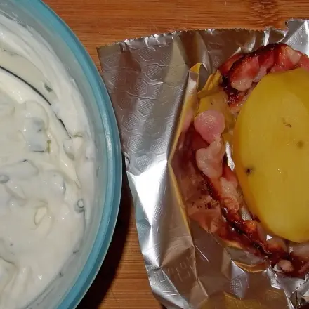 Backofen-Folienkartoffeln mit Schinken