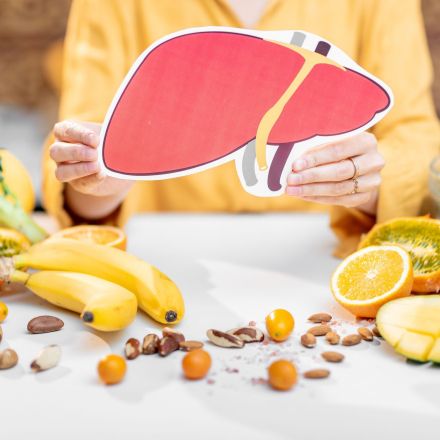 Leber natürlich entgiften: 11 Hausmittel und Tipps