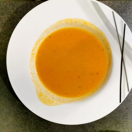 Tomaten-Zucchini-Suppe selbstgemacht