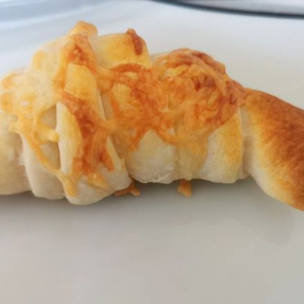 Mini-Croissants aus Blätterteig mit Füllung