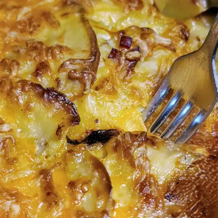 Kartoffelgratin - der cremige Klassiker mit leckerem Speck