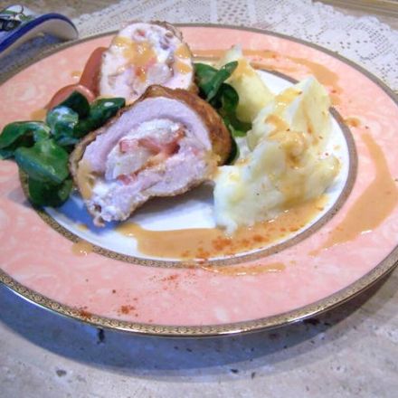 Gefülltes Putenschnitzel auf mediterrane Art