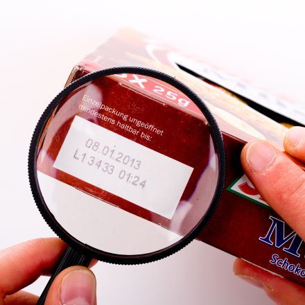 MHD abgelaufen: Tabelle zeigt, wie lange Lebensmittel gut