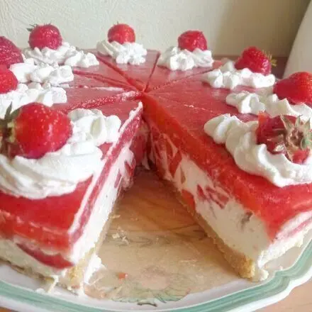 Erdbeertorte ohne Backen