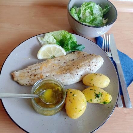 Zanderfilet mit Zitronen-Estragon-Butter