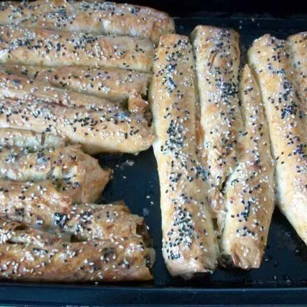 Börek mit Hack & Möhrengrün