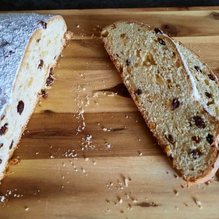 Christstollen mit Aprikosen