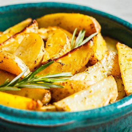 Einfache Steakhouse-Fries mit Schale  –  selber machen