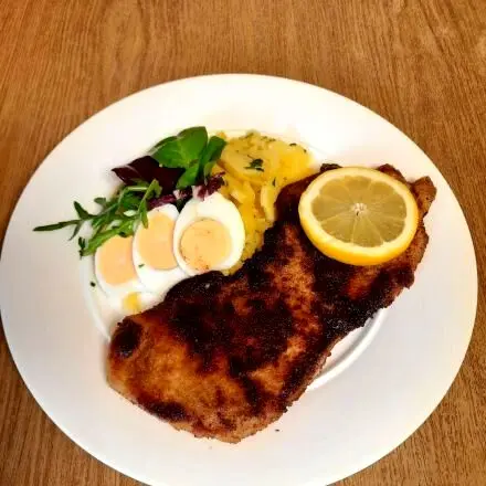 Schweineschnitzel ohne Mehl paniert