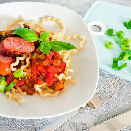 Wurstgulasch - lecker und pikant im Geschmack