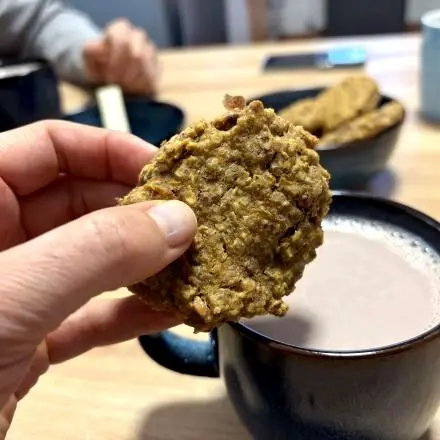 Buchweizen-Haferflocken-Kekse ohne Zucker – gesund & einfach