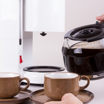 Kaffeemaschine kaputt? Oft nur eine Reparatur von 50 Cent