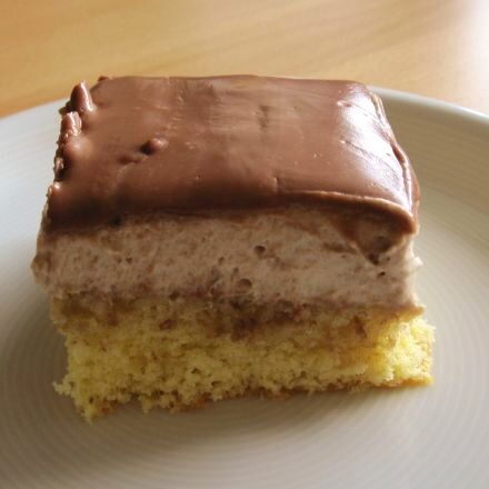 Bananen-Sahnekuchen mit Schokoglasur