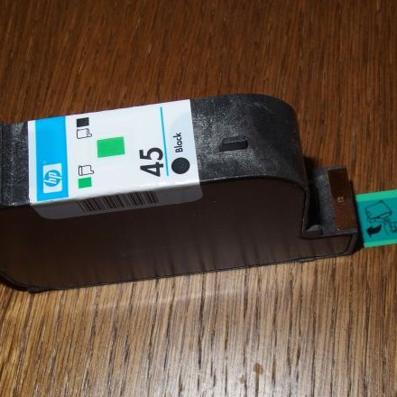 Druckertinte von den Fingern entfernen