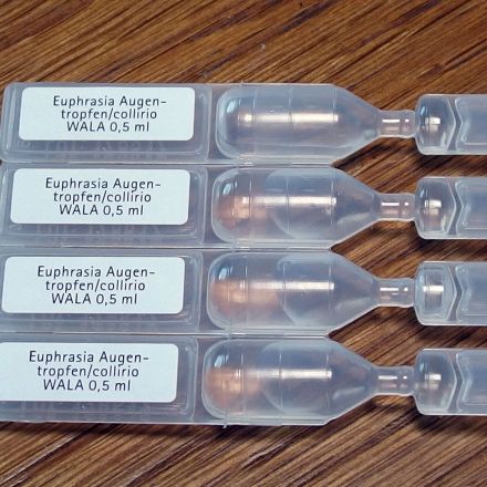 Augentropfen gegen Pickel