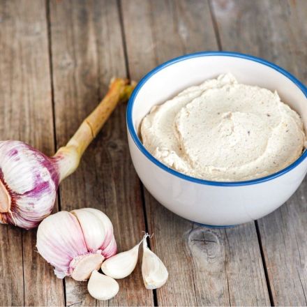 Knoblauch-Creme-Dip