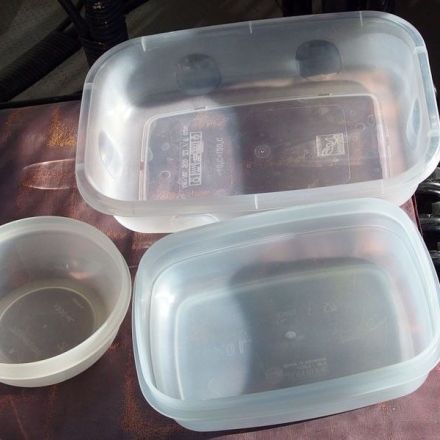 Verfärbte oder verformte Tupperware