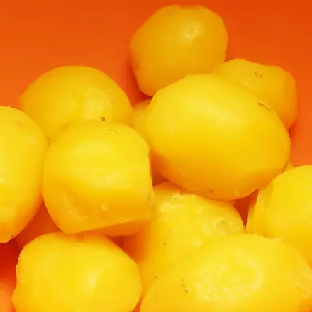 Ruck-Zuck Pellkartoffeln schälen