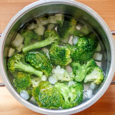 Gemüse - Farbe nach dem Blanchieren erhalten