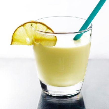 Likör 43 mit Orangensaft und Milch