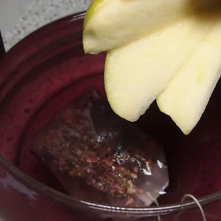 Früchtetee aufpeppen