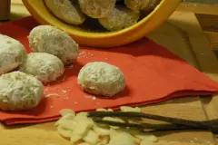 Vanillkipferl "panieren" - Kugeln f&uuml;rs ganze Jahr