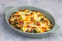 Rosenkohlauflauf mit Kasseler