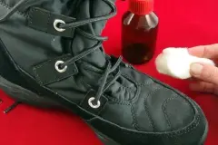 Alkohol gegen dr&uuml;ckende Schuhe - Schuhe weiten