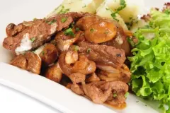 Boeuf Stroganoff - das russische Originalrezept