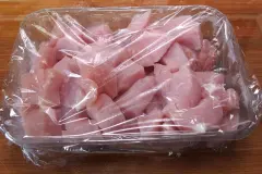 Auf Kondenswasser in Verpackungen im Supermarkt achten