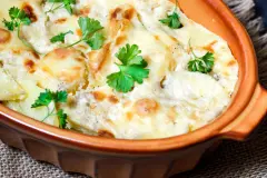 Kartoffelauflauf mit Milch