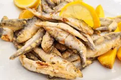 Nicht immer nur Fischfilet - auch mal an den ganzen Fisch wagen