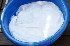 Eingelaufene T-Shirts verhindern