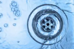 Abfluss verstopft? Backpulver ist die L&ouml;sung