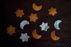 Adventsdeko aus Mandarinenschalen