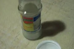 Einweg-Gew&uuml;rzstreuer nachf&uuml;llen