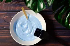 Haare mit Pflanzenfarben f&auml;rben - Vorz&uuml;ge und Nachteile