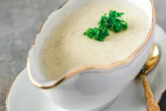 B&eacute;chamelsauce superleicht