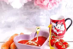 Tomatensuppe aus der T&uuml;te: f&uuml;r Kinder verfeinern