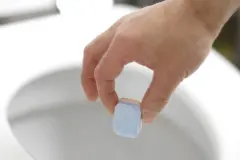 Toilette reinigen mit Geschirrreiniger-Tabs