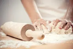 Einfacher und schneller Quark-&Ouml;l-Teig