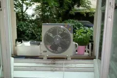 Gegen Hitze: K&uuml;hle Luft in die Wohnung bringen