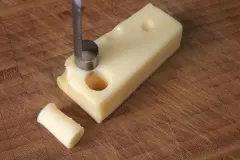 Apfelausstecher auch f&uuml;r K&auml;se benutzen