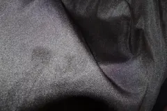 Schwarze Seident&uuml;cher, -blusen, -shirts etc. waschen